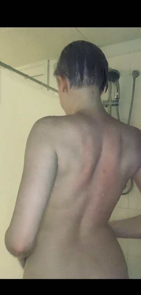 louisesky3 art model galleries