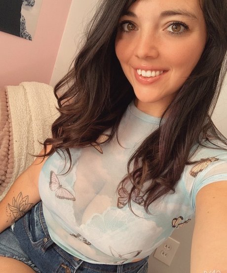 Vanessa Ray star pictures