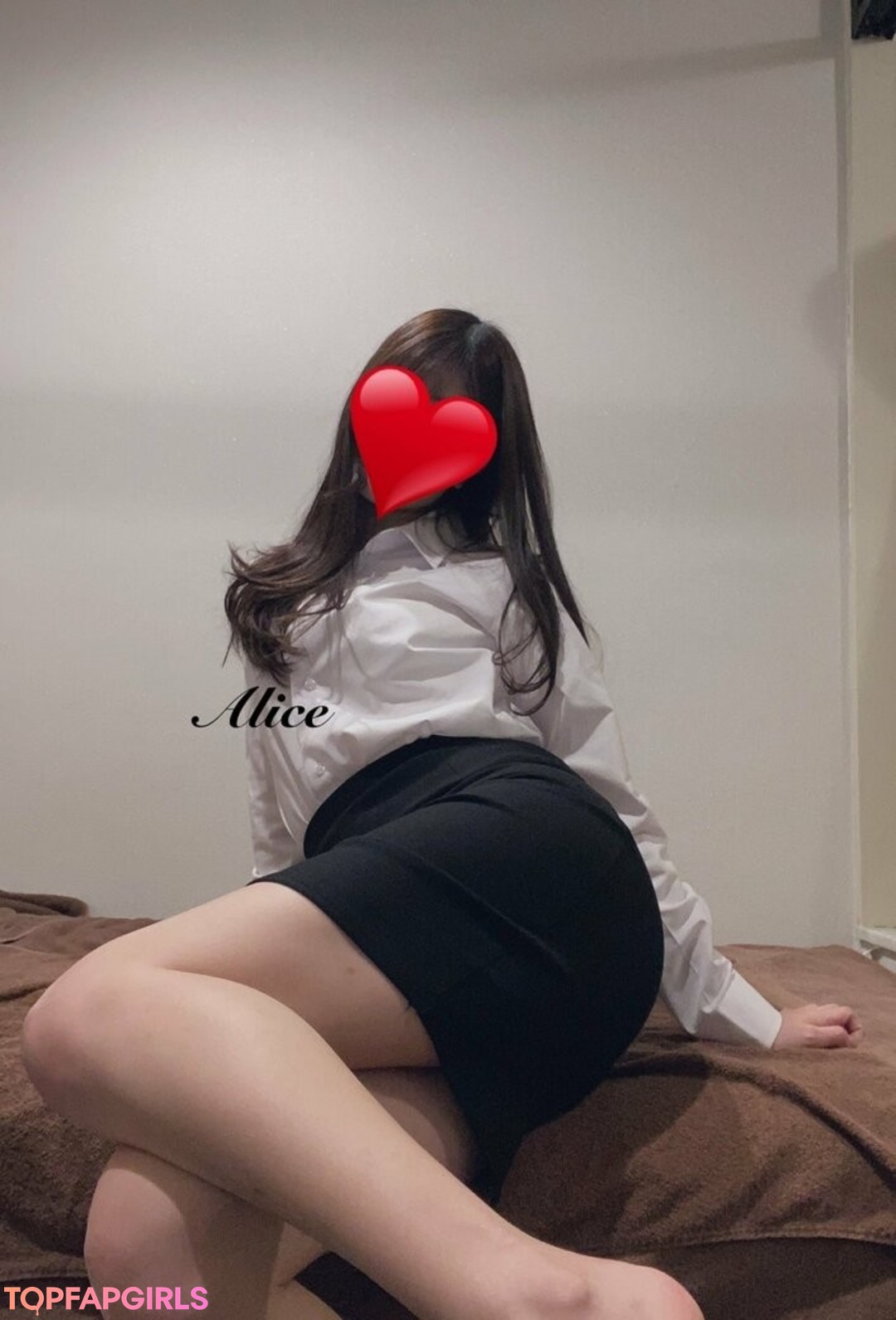 alice monthly fans sexy model pic