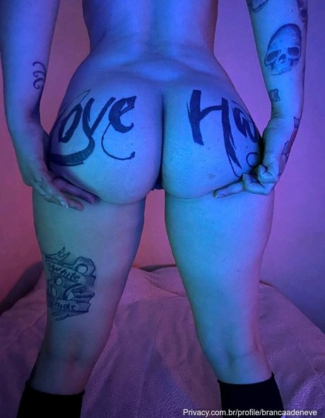 Branca De Neve erotic pornstar photo