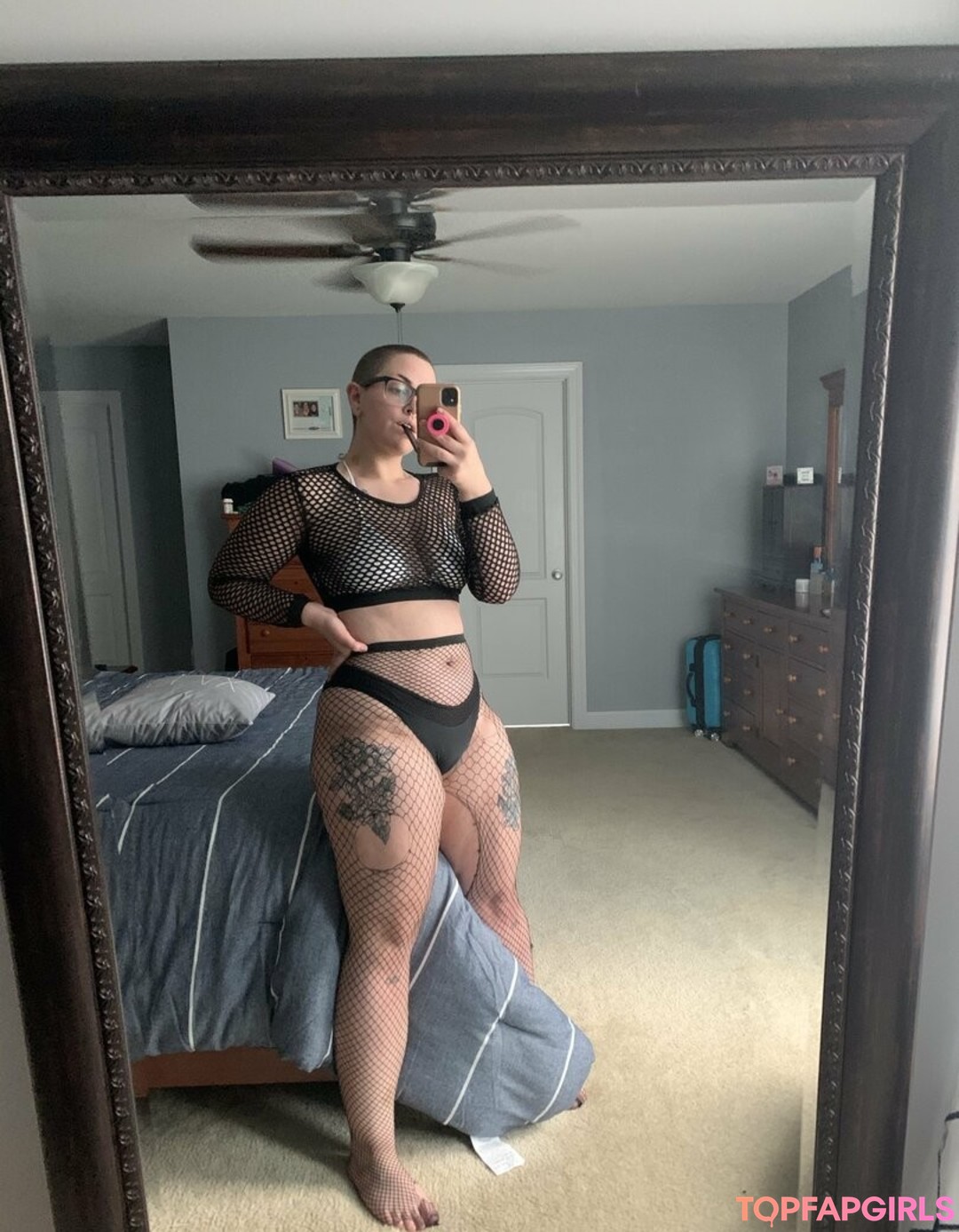 basilbabyy model pornographic photo