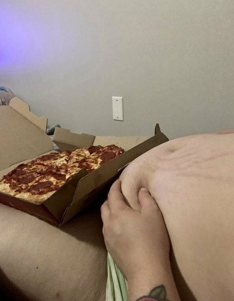 fattereveryautumnfree erotic model photos