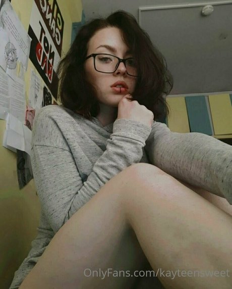kayteensweet model sex photos