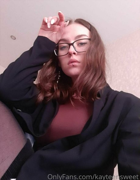 skinny brunette onlyfans exclusive archive