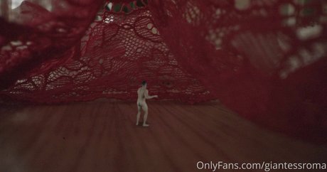 giantessroma erotic model pictures