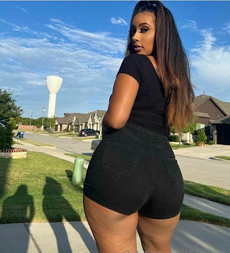 jetdope exclusive model photo