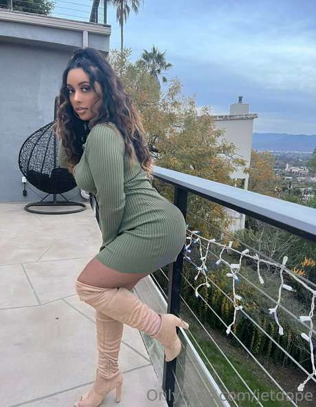 jetdope sexy actress images