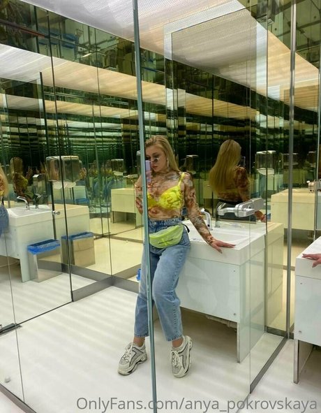 anya pokrovskaya nice pornstar images