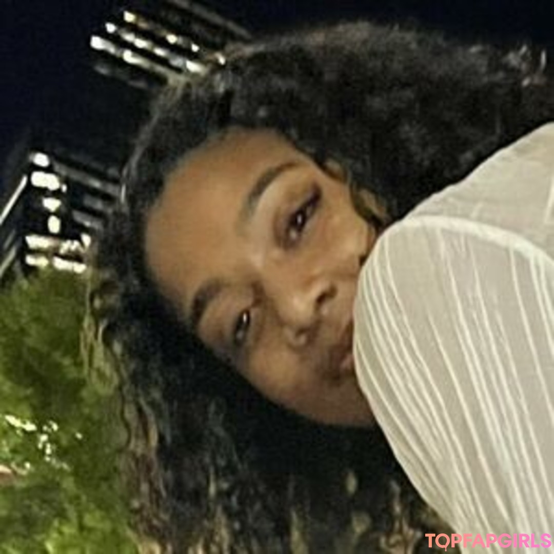 amfvibe model xxx gallery