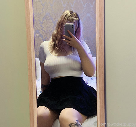 mature blonde onlyfans nudes galleries