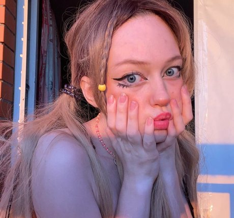 girlfriend experience onlyfans best pics