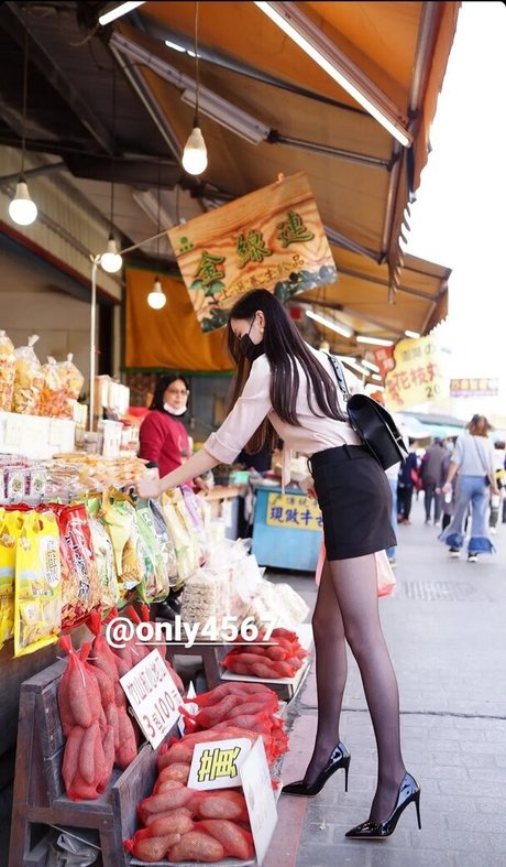 Vanessa Only4567 nude actress picture