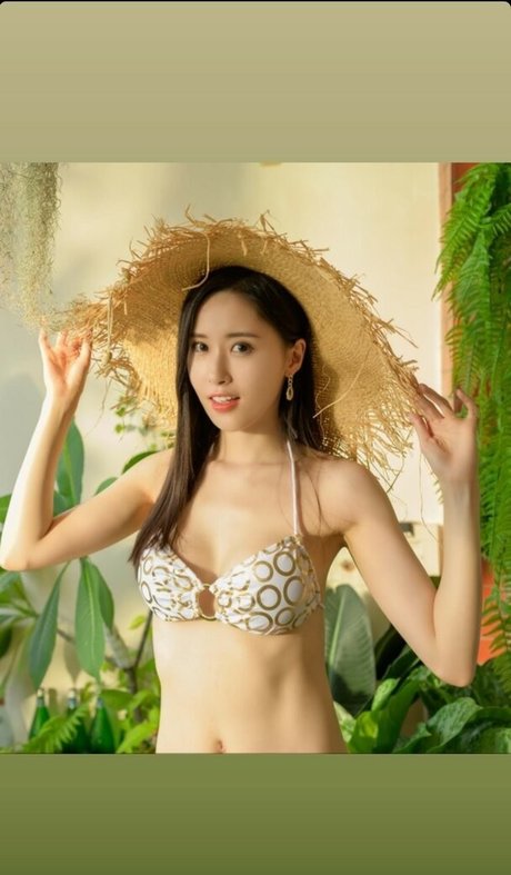 Vanessa Only4567 adult star photo