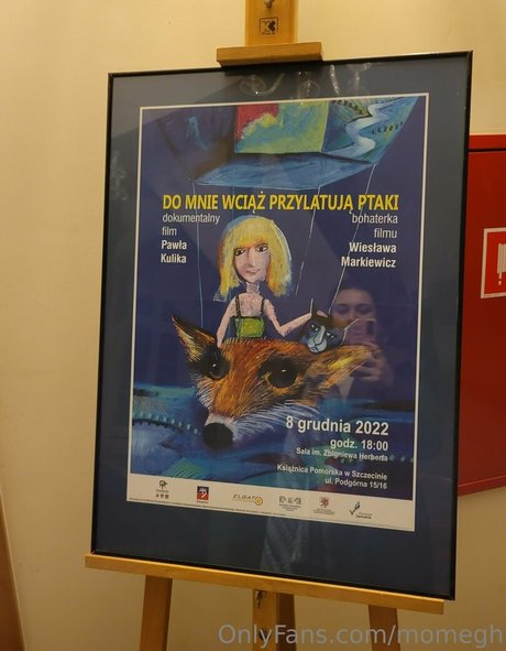 momegh erotic actress img