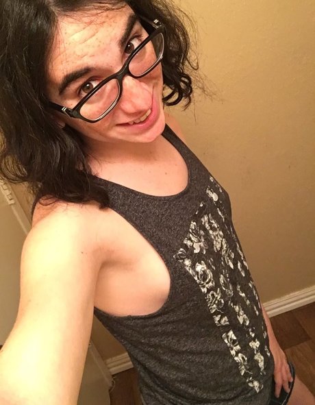 Orcastraw nudes model pics