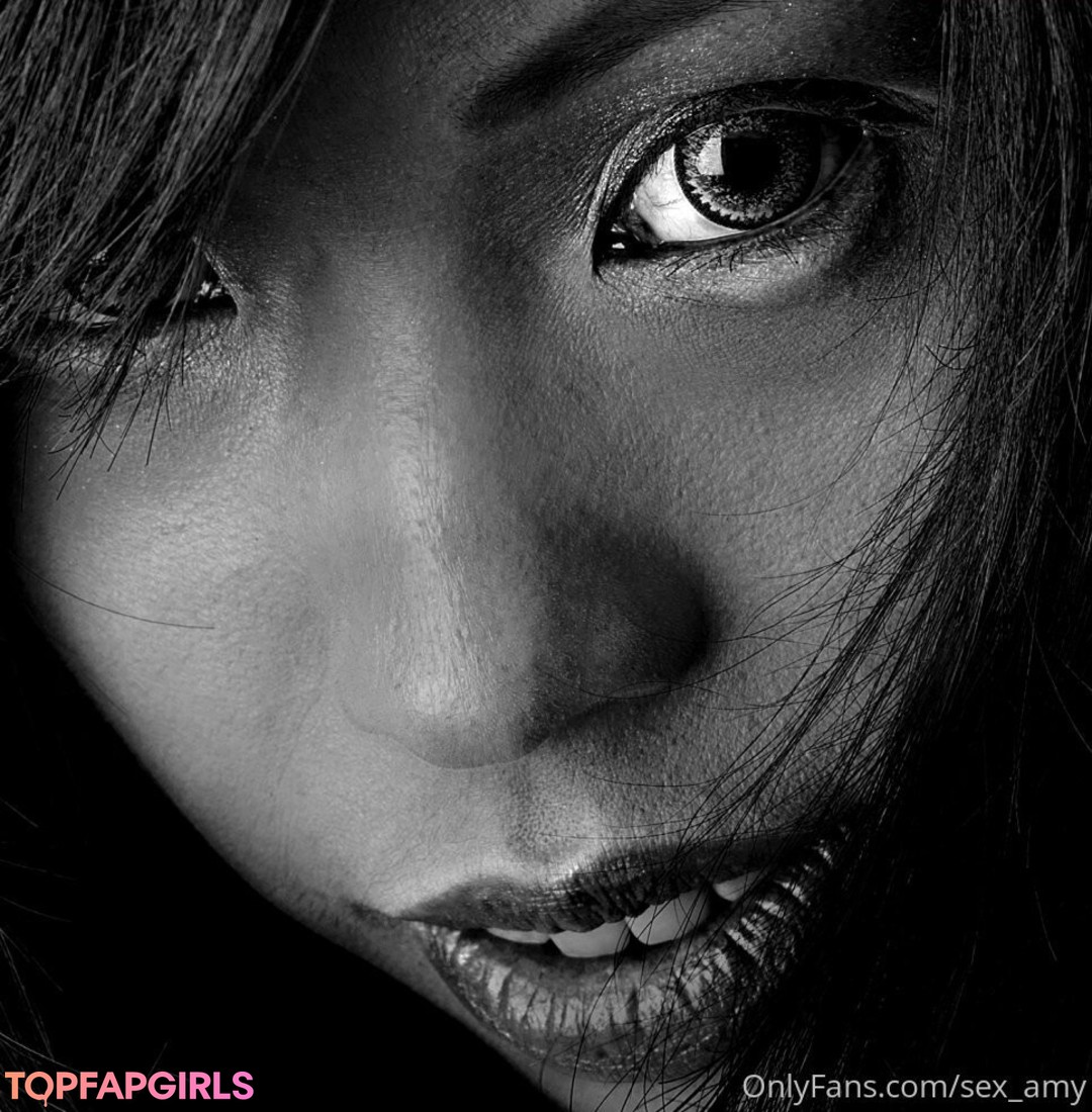 webcam girls onlyfans art naked gallery