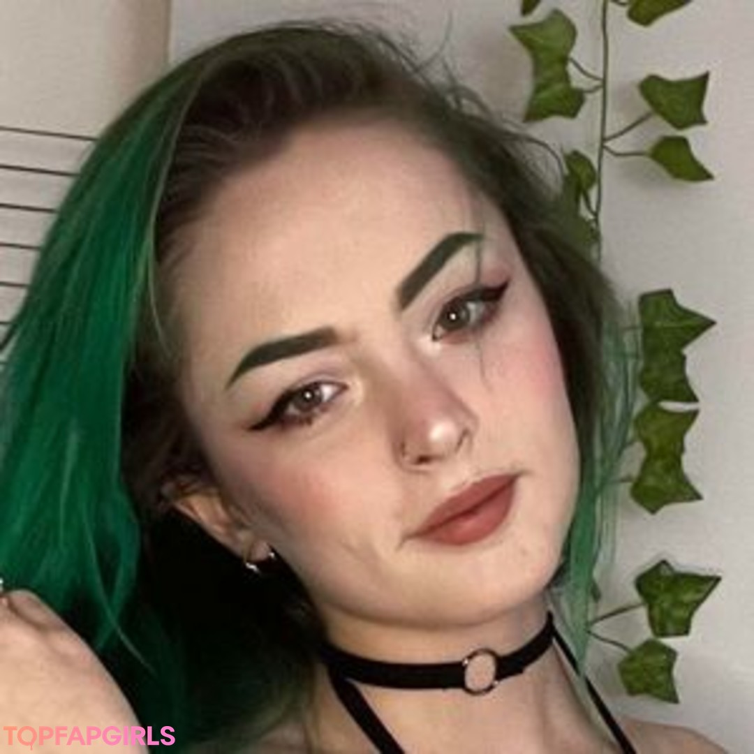 Allieberries pornstar exclusive image