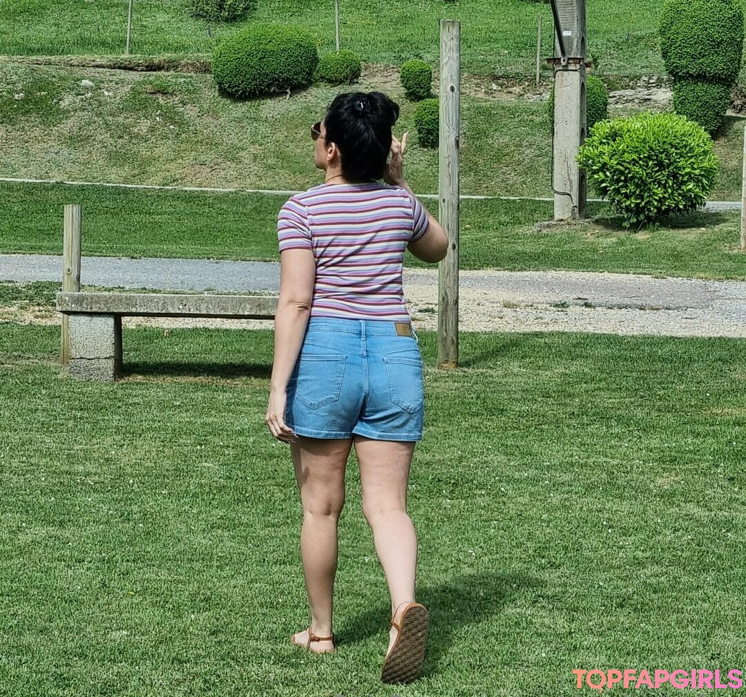 goddesshathafeet sex model galleries
