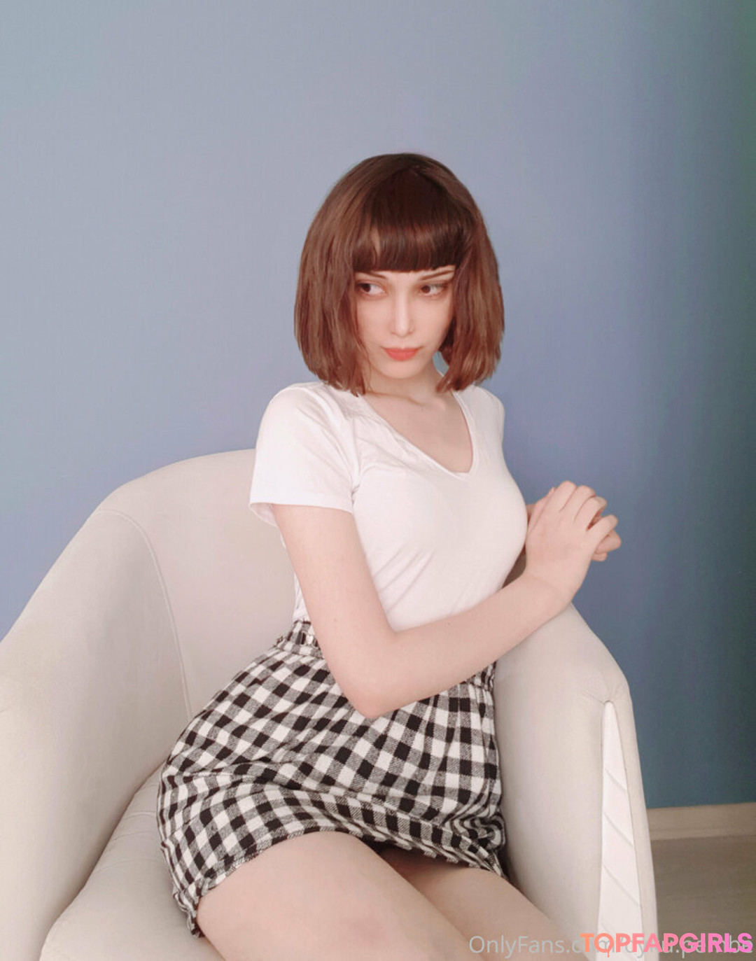 oyku pembe sex actress image