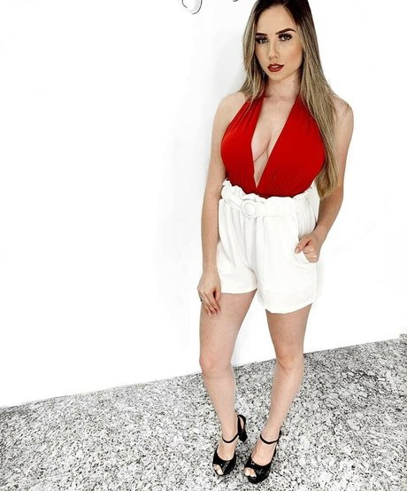 Marcelly Mello erotic star img