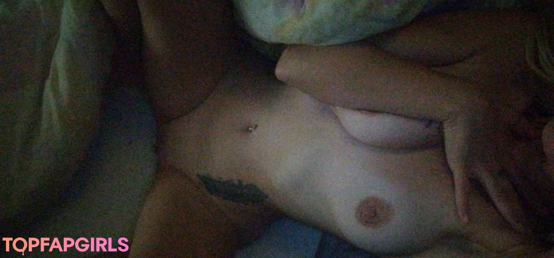 curvy muscle onlyfans sex pic