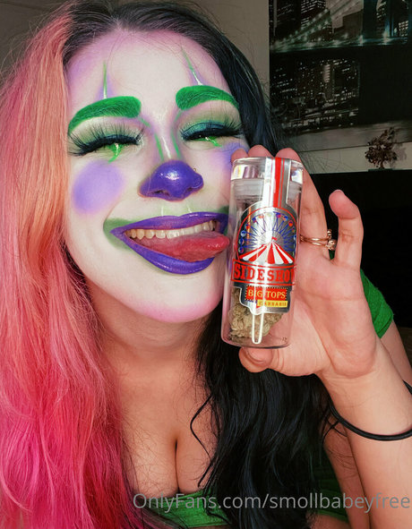 smollbabeyfree pornstar beautiful picture