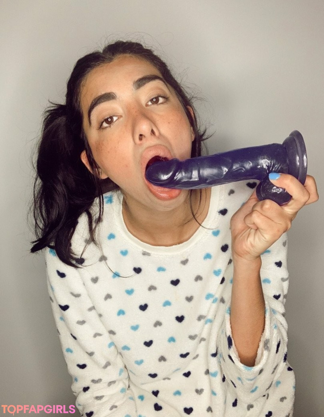 Pupauu nice pornstar pic
