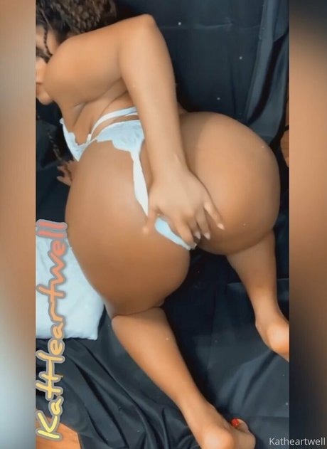 katheartwell hot model photo