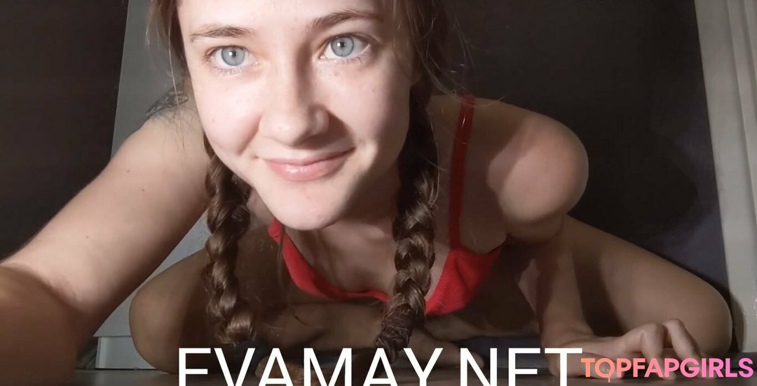 evamaysm naked model photo