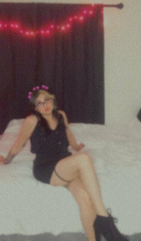 sexy latina onlyfans top gallery