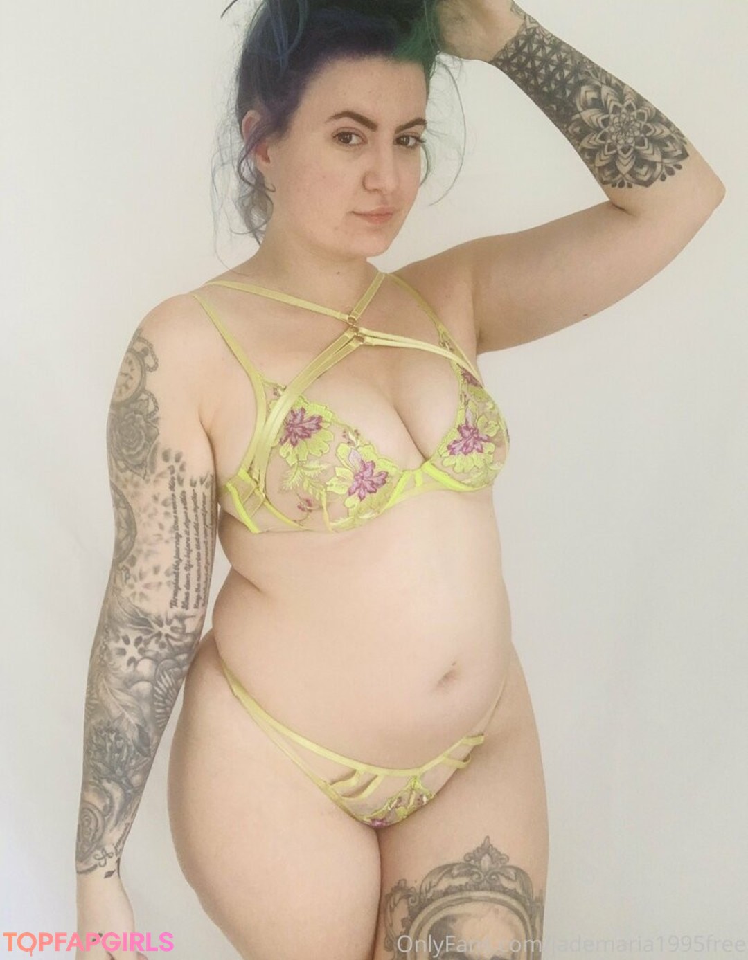 freakyfamily star sexy image