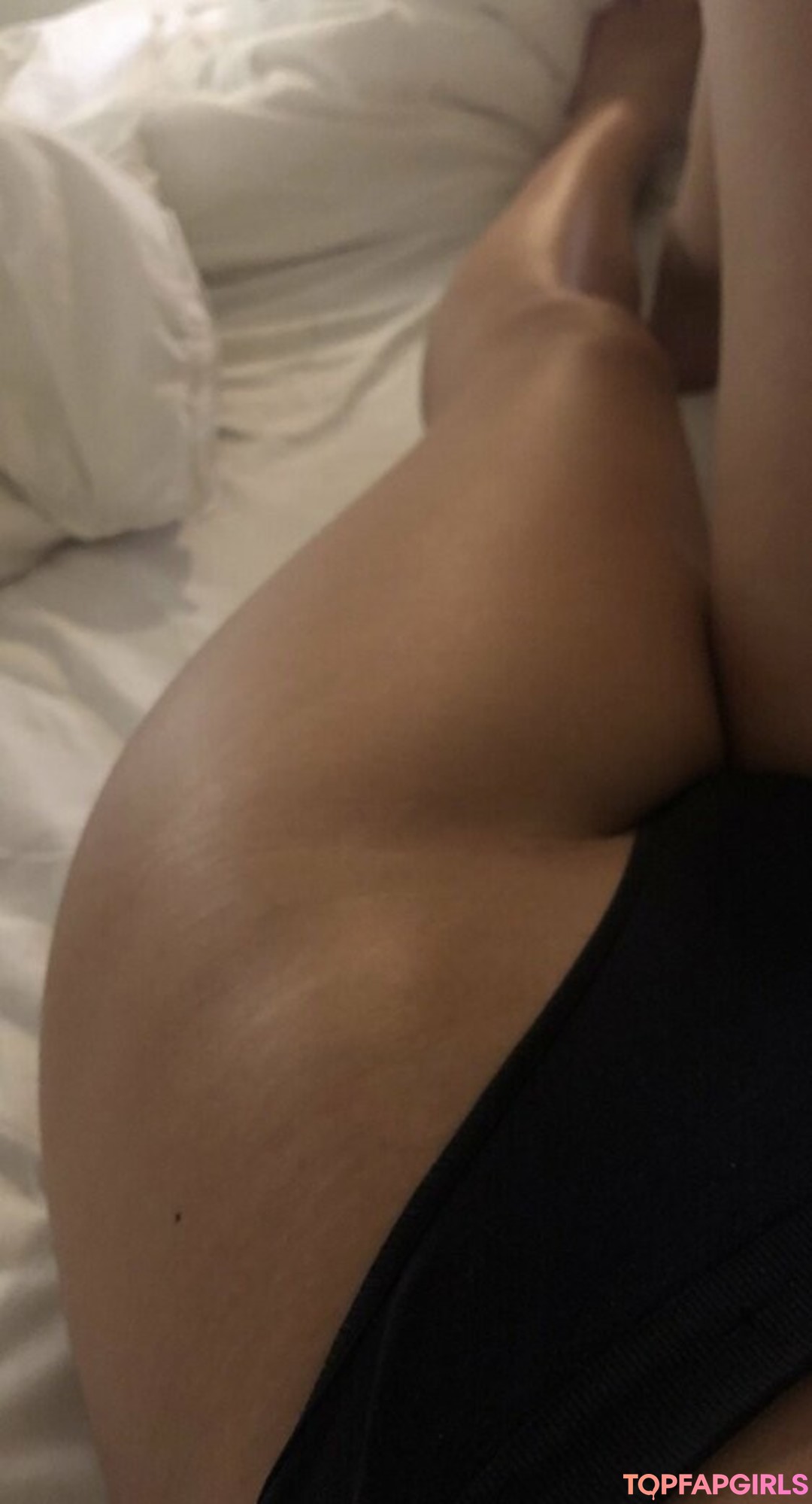 karababe star nudes photos
