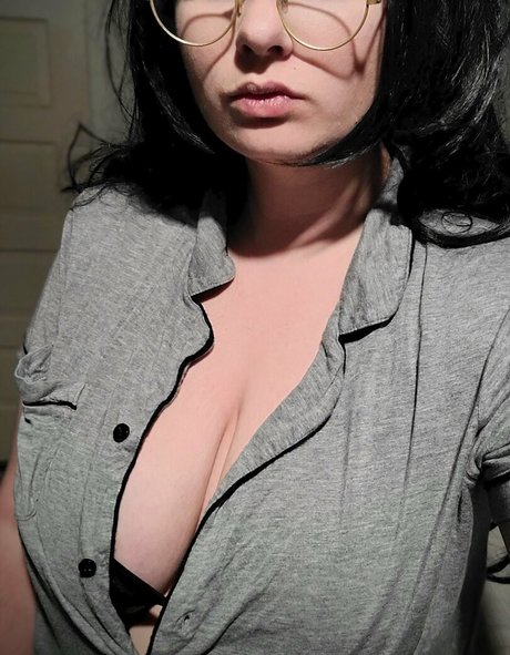 notsafeforcon best star archive