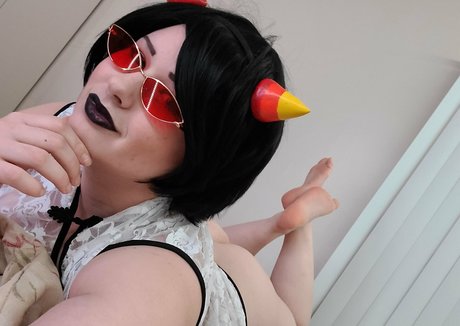 notsafeforcon pornstar nudes photo