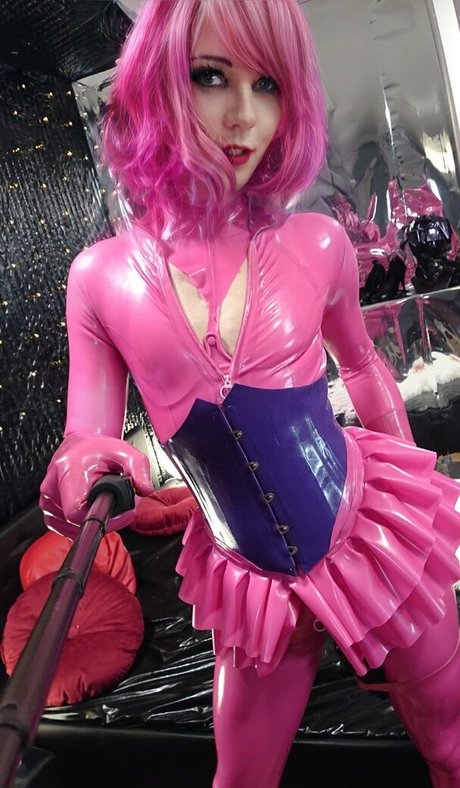 latexirime perfect actress images