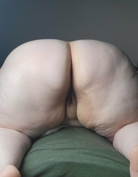 cassievalentine96 erotic model photo