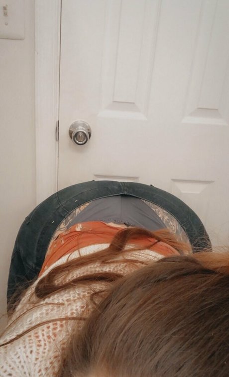 daydreamingprisoner252 star nudes picture