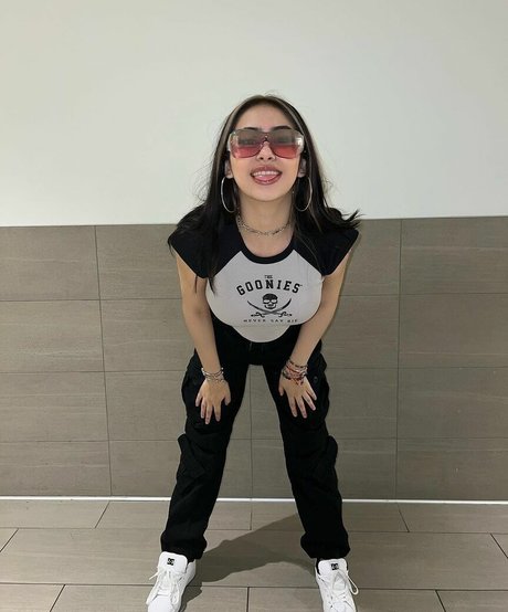 Sisterbryana star hd photos