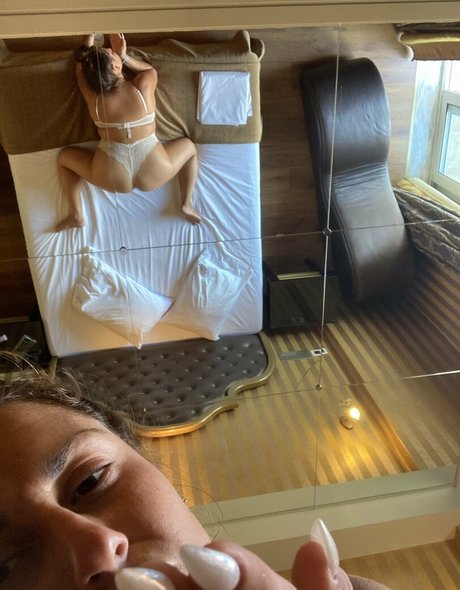 xeniahelleincgoddess star xxx pics