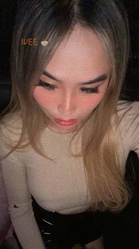 bbyivee model hd photo