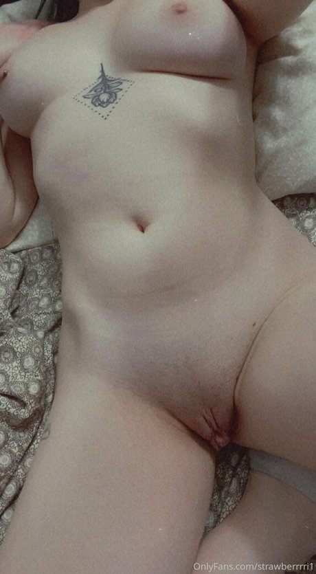 strawberrrri1 star high quality pic