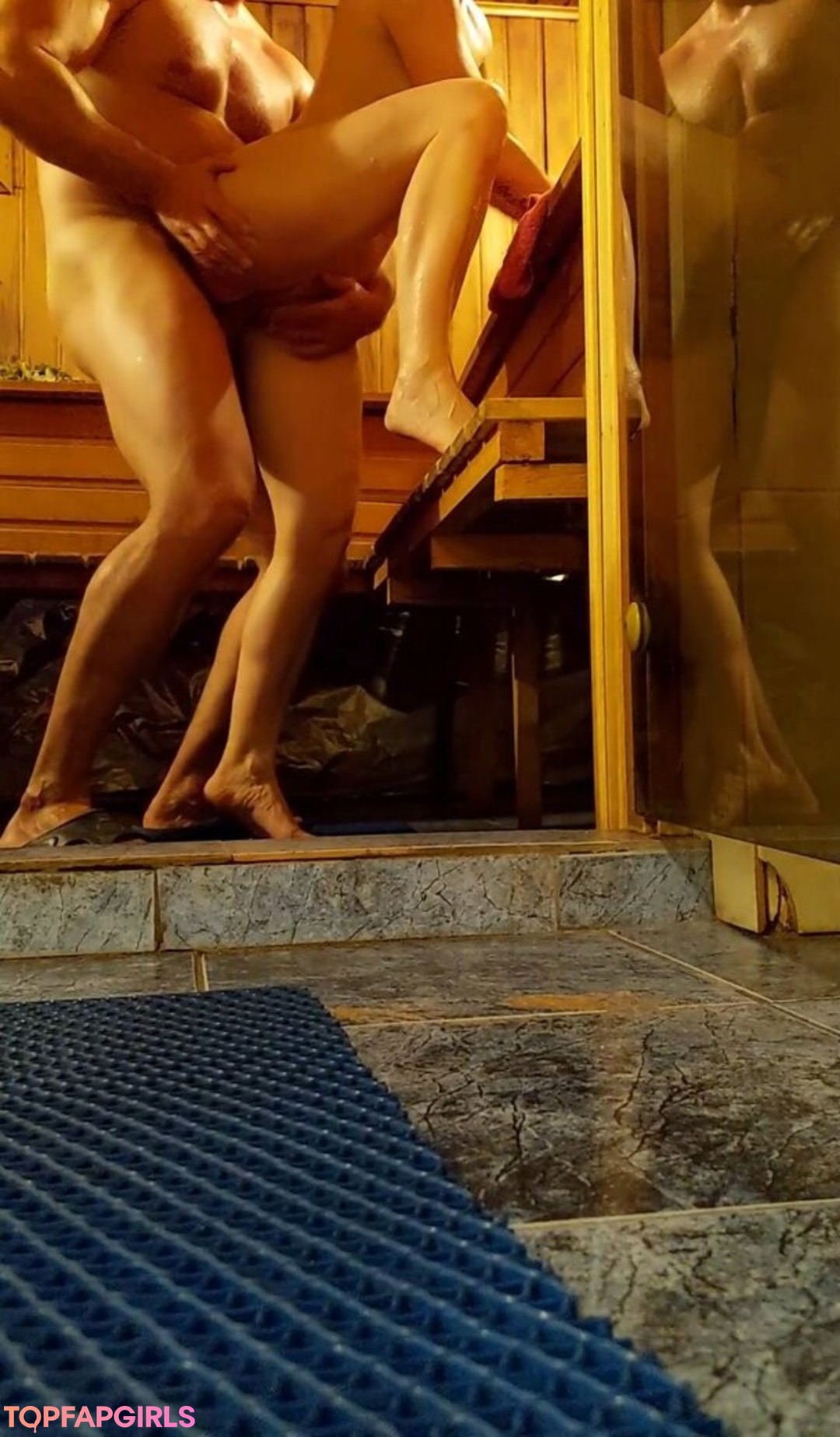 parasyrala adult actress pics