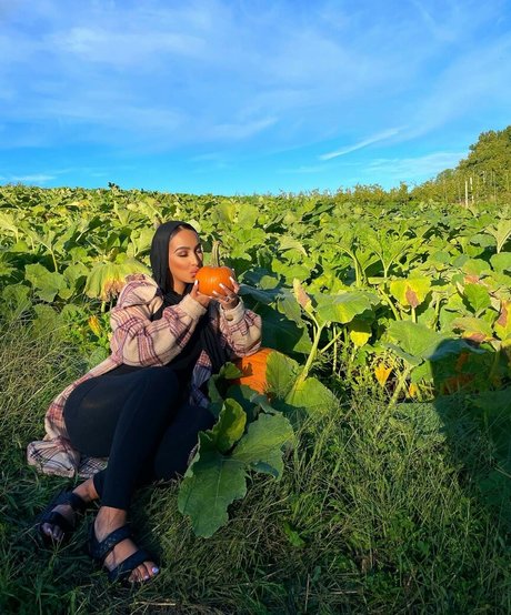 Omaima Benamre porn actress pic