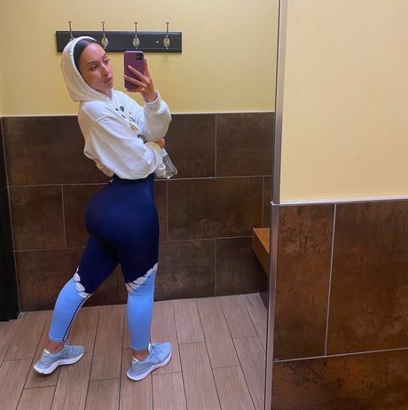 Omaima Benamre pornstar top pic