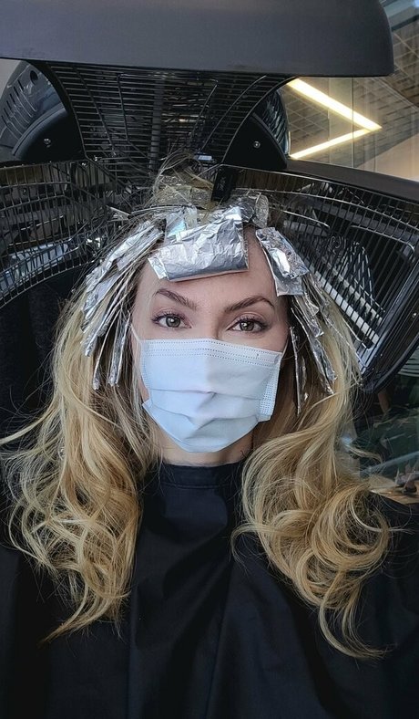 female fitness onlyfans beautiful nude archive