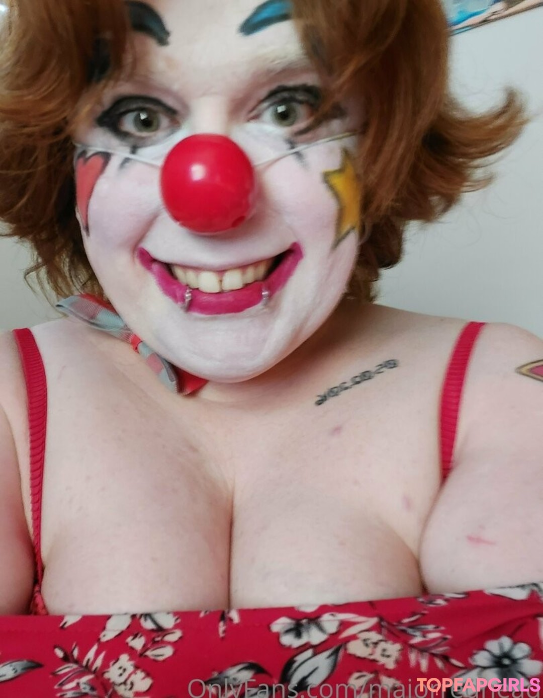 majorredhead model sex photo