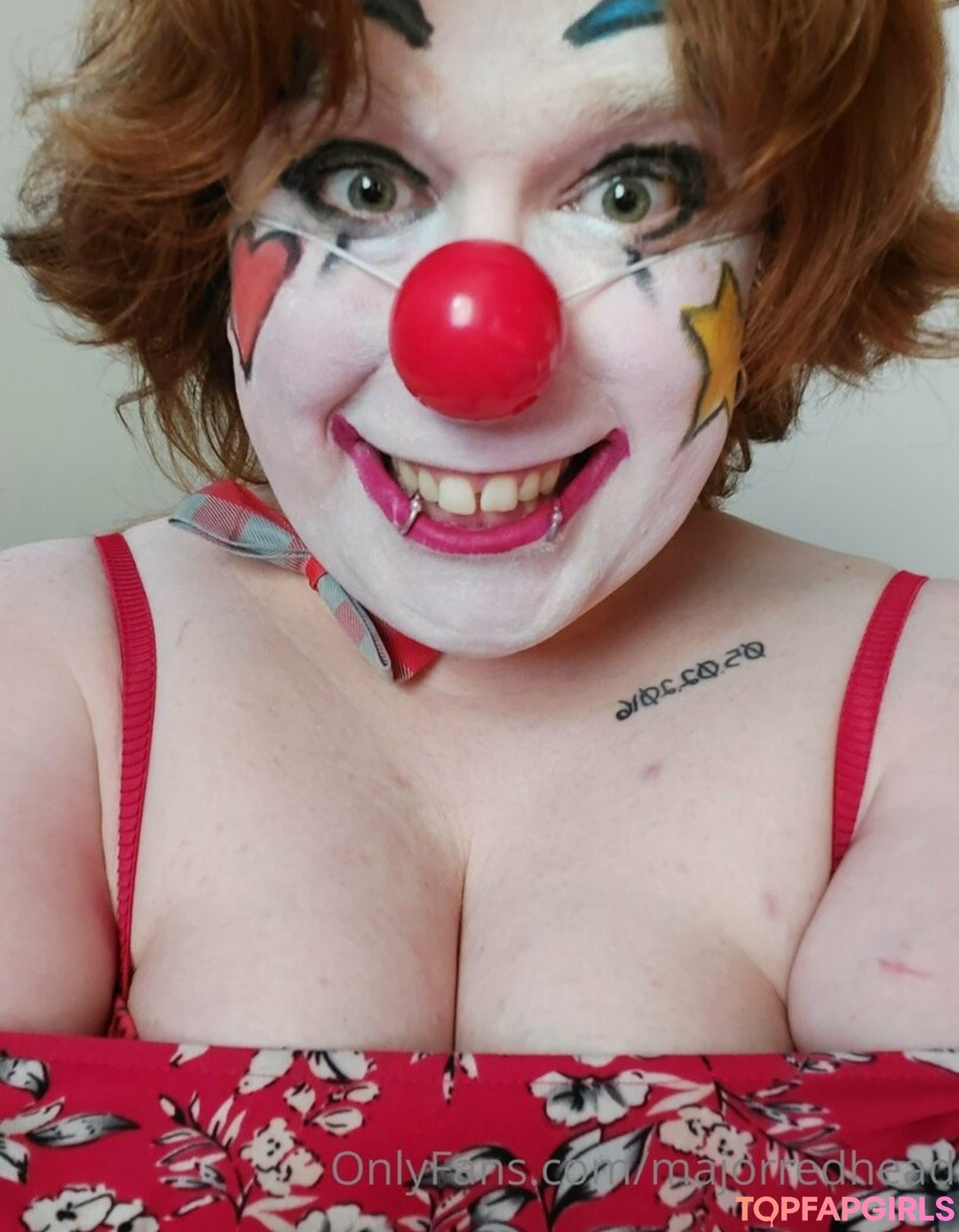 majorredhead pretty actress img