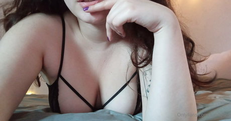 lun4b4by pornstar pretty photo