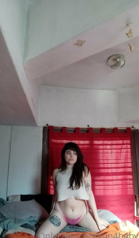 lun4b4by nice actress image