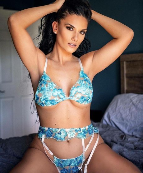 Derynn Paige perfect star galleries